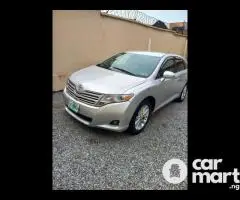 Clean 2011 Toyota Venza AWD