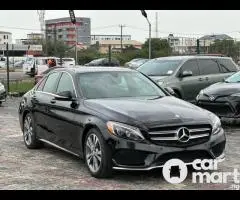 Tokunbo 2015 Mercedes Benz C300