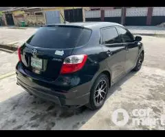 Clean 2011 Toyota Matrix Full Option