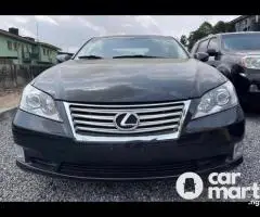 Pre-Owned 2010 Lexus ES350