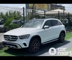 Pre-Owned 2016 Mercedes Benz GLC300