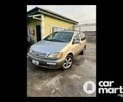 Nigerian Used 2003 Toyota Sienna XLE