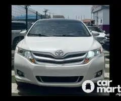 Tokunbo 2013 Toyota Venza