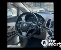 Tokunbo 2013 Toyota Venza