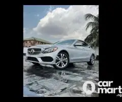 Tokunbo 2015 Mercedes Benz C300