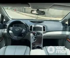 Tokunbo 2010 Toyota Venza