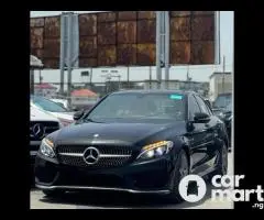 Tokunbo 2015 Mercedes Benz C400