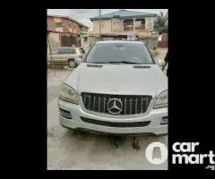 Registered 2007 Mercedes Benz ML350