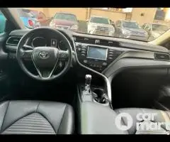 Foreign used 2020 Toyota Camry SE