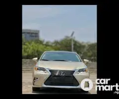 Foreign used 2017 Lexus ES350