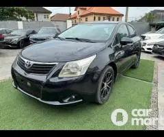 Toks 2011 Toyota Avensis Black