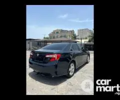 Tokunbo 2012 Toyota Camry SE