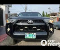 Pre-Owned 2015 Toyota 4Runner (SR5)