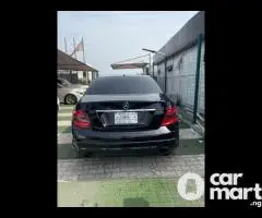 Tokunbo 2010 Mercedes Benz C300