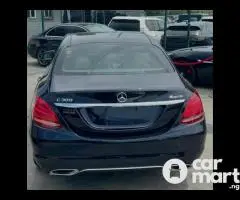 Tokunbo 2015 Mercedes Benz C300