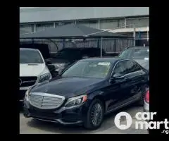 Tokunbo 2015 Mercedes Benz C300