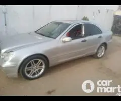 Clean 2003 Mercedes-Benz C230