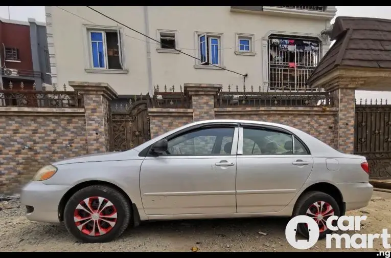 Nigerian Used 2004 Toyota Corolla