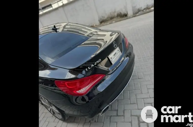 Tokunbo 2015 Mercedes Benz CLA250