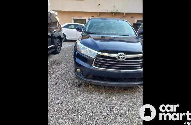 Registered 2015 Toyota Highlander XLE Full Option