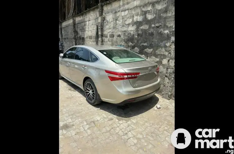 Tokunbo 2014 Toyota Avalon XLE