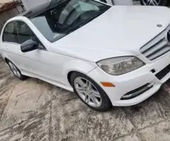 Used Mercedes Benz C350 2012