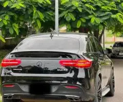 Super clean 2018 Mercedes Benz GLE43 AMG