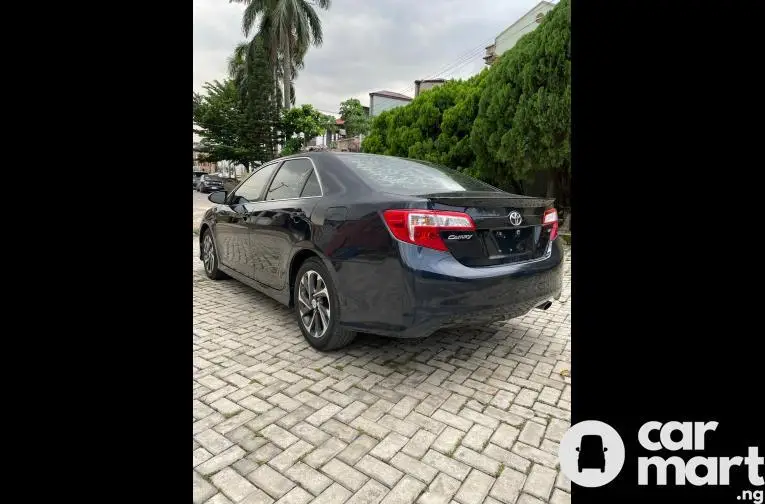 2013 Foreign-used Toyota Camry Sport