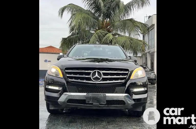 Tokunbo 2013 Mercedes Benz ML350