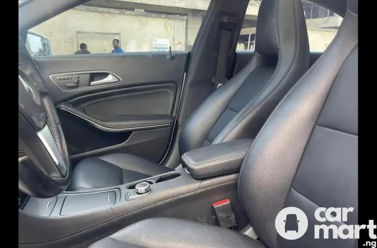 Tokunbo 2014 Mercedes Benz CLA250