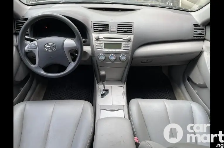 2010 Foreign-used Toyota Camry LE