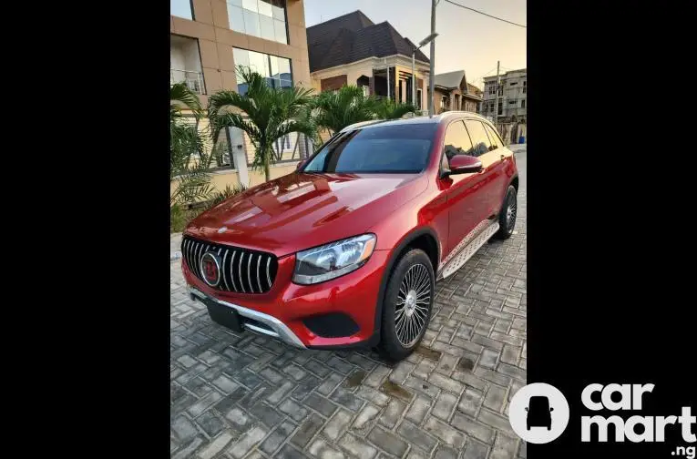 Tokunbo 2016 Mercedes Benz GlC300