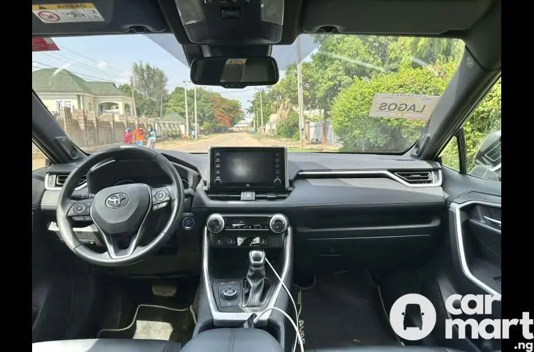 Foreign used 2019 Keyless Toyota RAV4 Hybrid