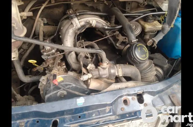 Ford Transit Bus 2002 Diesel Engine