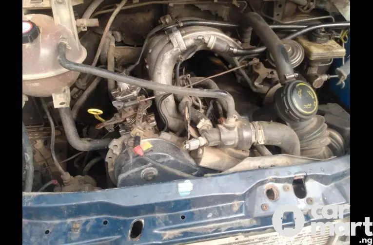 Ford Transit Bus 2002 Diesel Engine