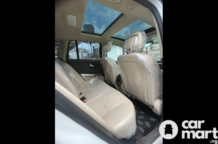 Tokunbo 2014 Mercedes Benz GLK350