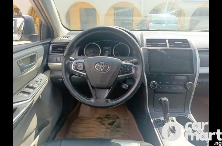 Nigeria used Toyota Camry 2020