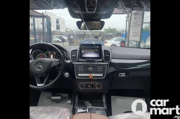 Tokunbo 2019 Mercedes Benz GLE43