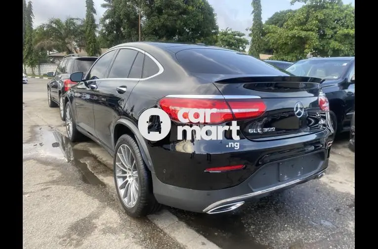 2018 Mercedes Benz glc300 coupe