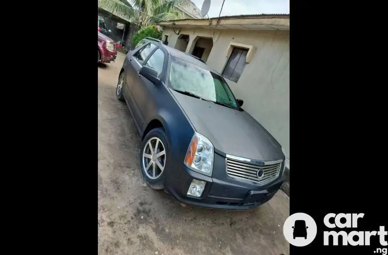 Briefly Used 2005 Cadillac Escalade Northstar (Registered)