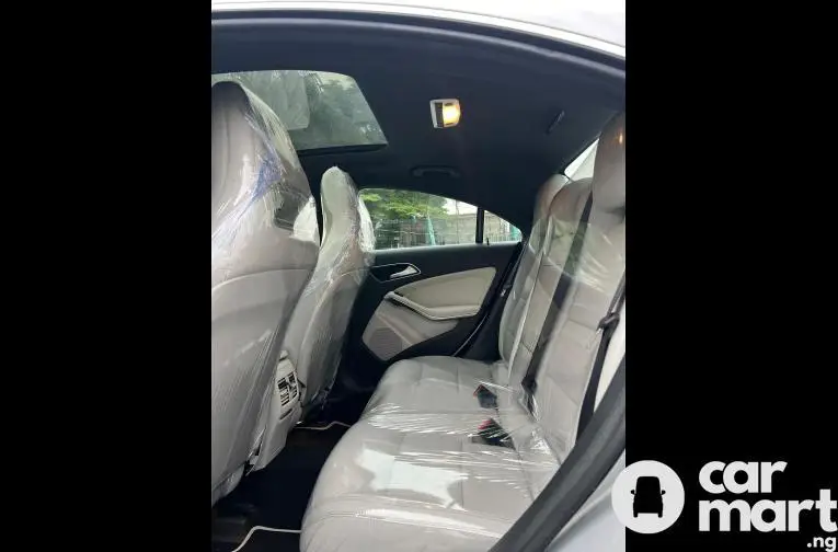 Tokunbo 2015 Mercedes Benz CLA250