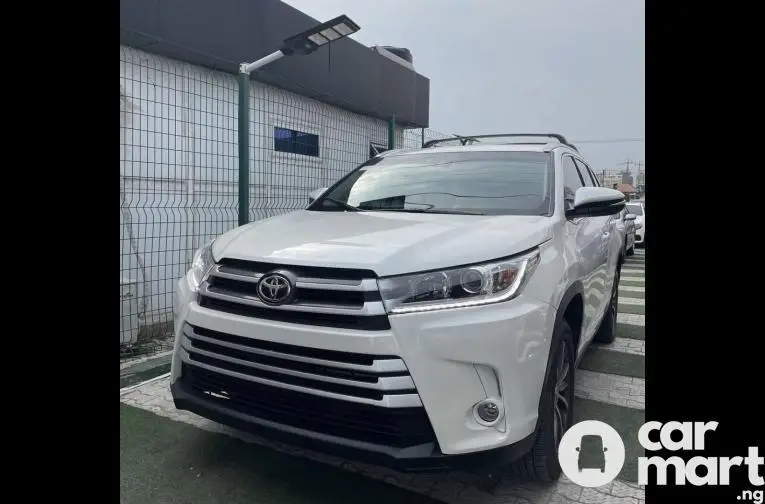 Tokunbo 2019 Toyota Highlander XLE