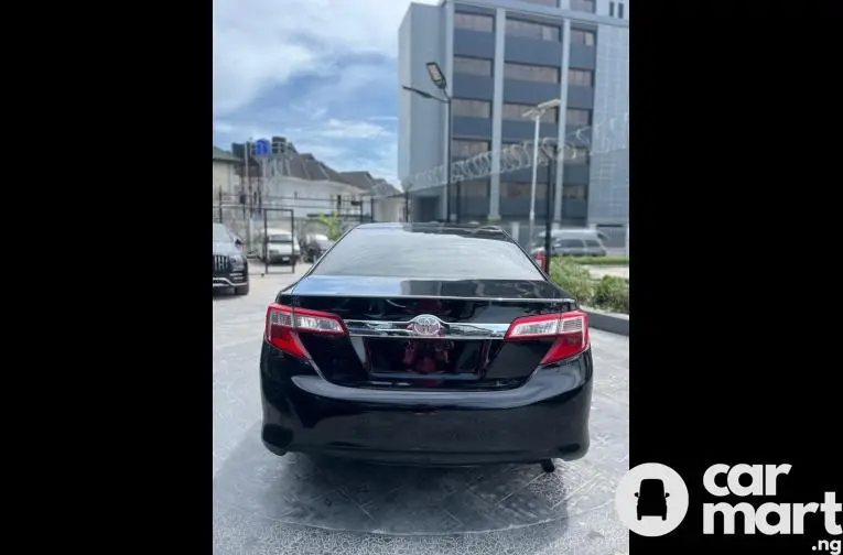 Tokunbo 2013 Toyota Camry LE