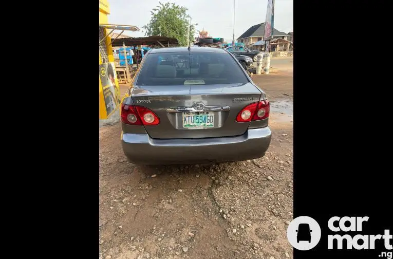 Neatly used 2007 Toyota corolla