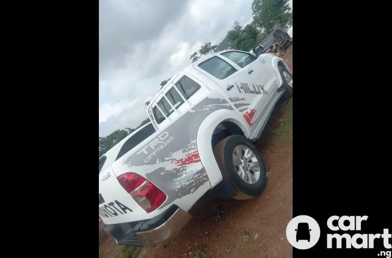 Unregistered 2014 Toyota Automatic Hilux