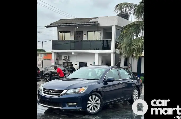 Pre-Owned 2013 Honda Accord