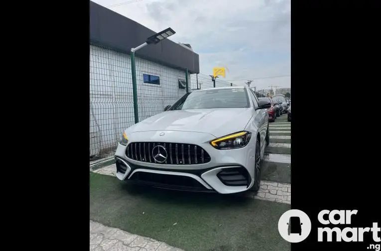 2023 Mercedes Benz C43 AMG