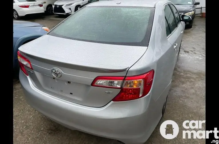 Foreign-used 2013 Toyota Camry Sport