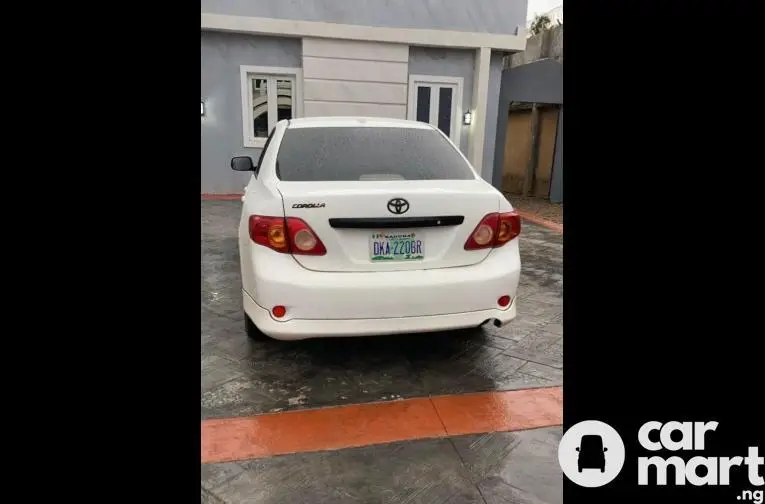 SUPER CLEAN 2009 TOYOTA COROLLA S