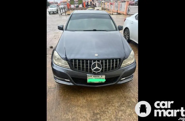 SUPER DISTRESS SALE 2012 MERCEDES BENZ C250